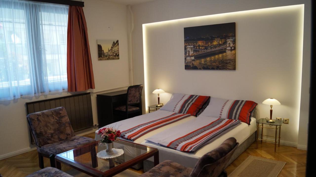 Apartment Sinko - Free Garage Parking, Central, 2 Bedrooms 4 Single Beds, Flexi Check-Out بودابست المظهر الخارجي الصورة