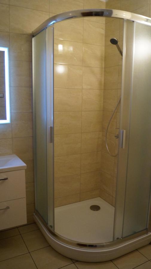 Apartment Sinko - Free Garage Parking, Central, 2 Bedrooms 4 Single Beds, Flexi Check-Out بودابست المظهر الخارجي الصورة