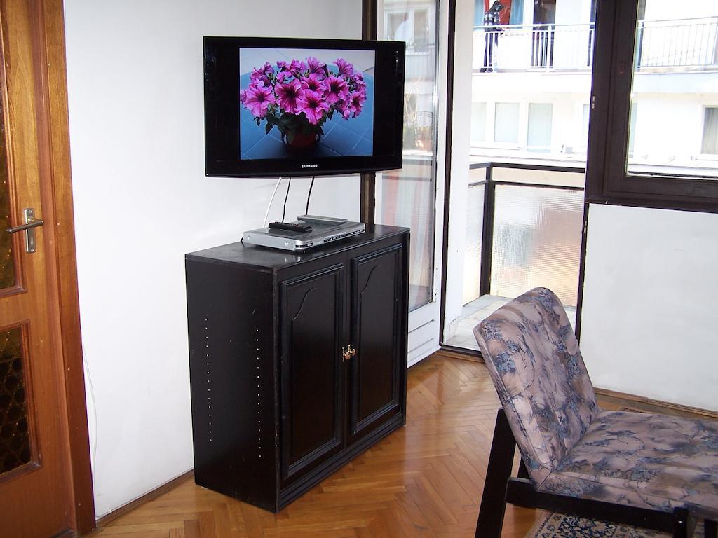 Apartment Sinko - Free Garage Parking, Central, 2 Bedrooms 4 Single Beds, Flexi Check-Out بودابست المظهر الخارجي الصورة